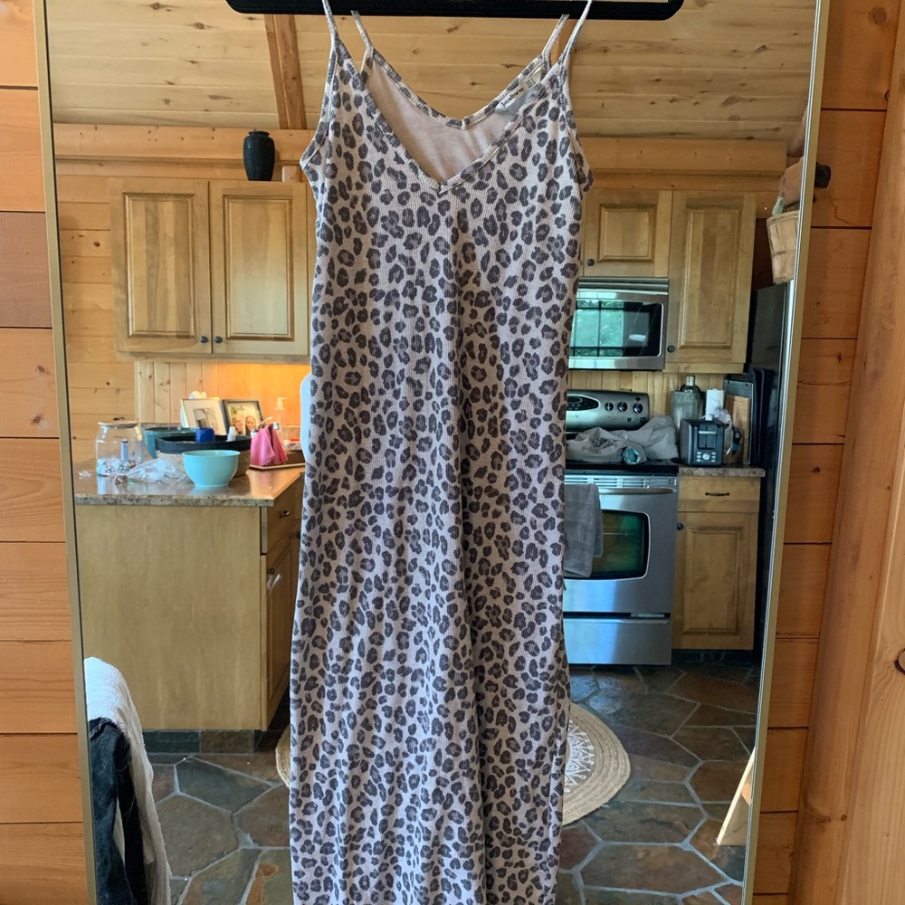 Knit leopard dress